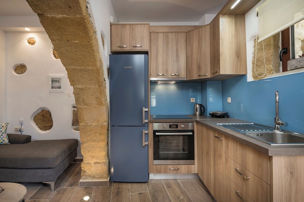 D'Oro Villas Deluxe Villa, 1 Queen Bed with Sofa bed, Kitchen, Garden View 8