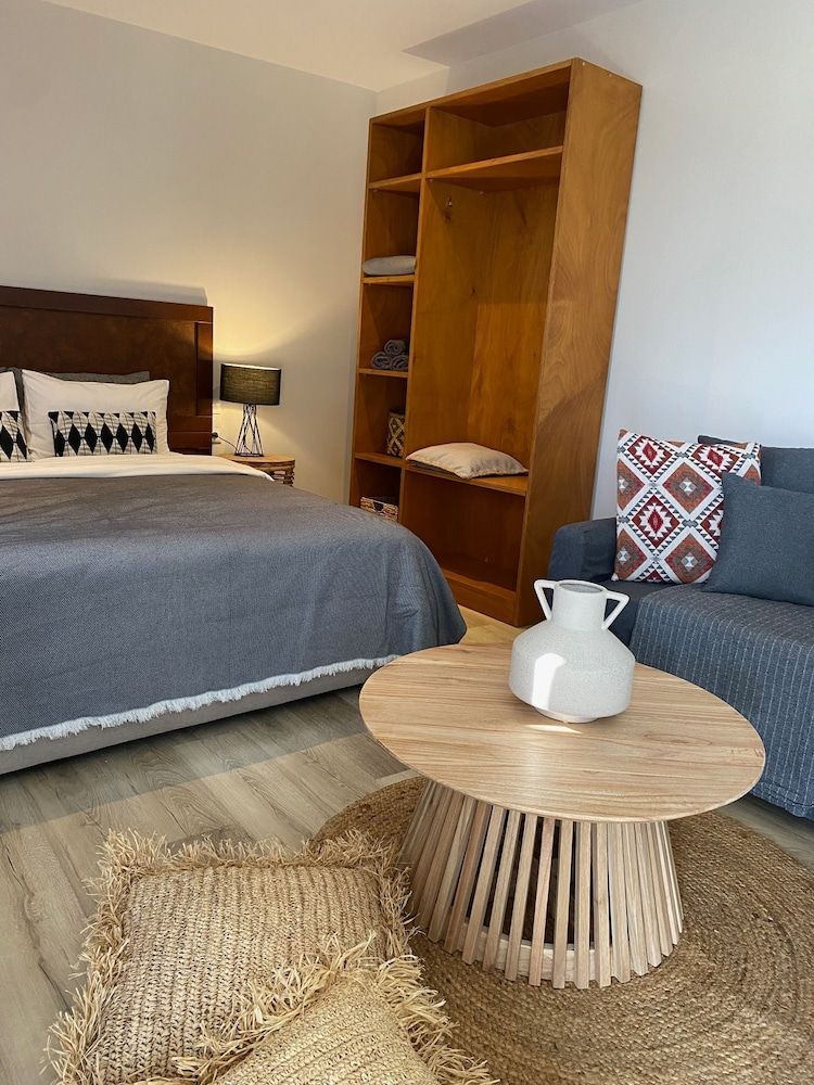 Room, 1 Bedroom, Smoking, Private Pool
