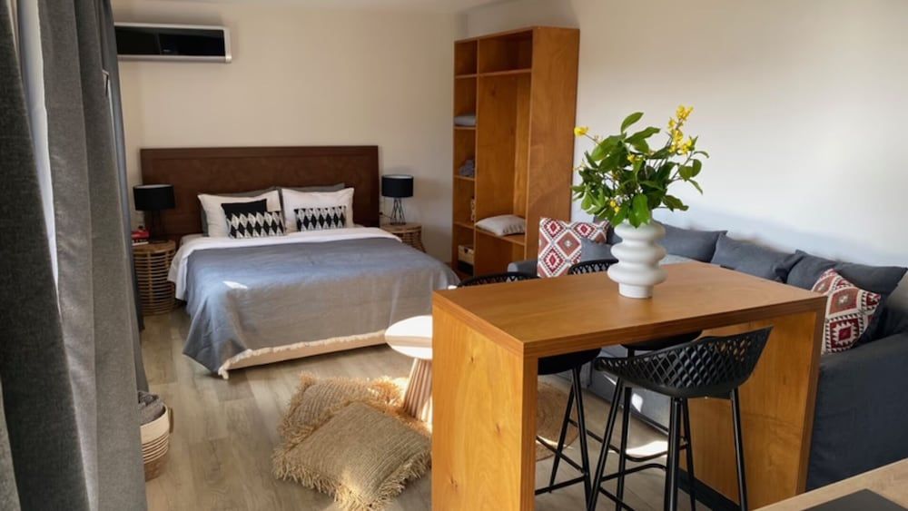 Room, 1 Bedroom, Smoking, Private Pool