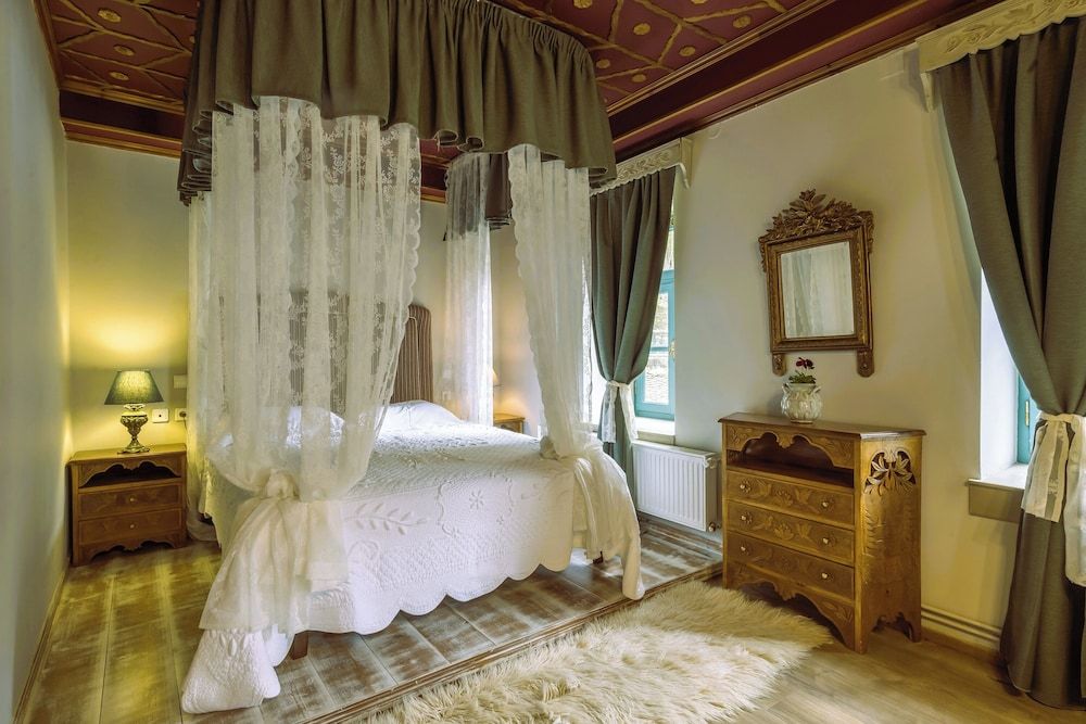 Shamrock Elati Retreats Studio Suite