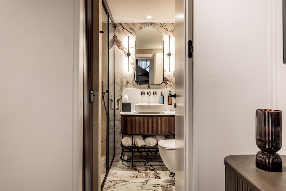 Pallas Suite, One bedroom, Kitchenette, City View