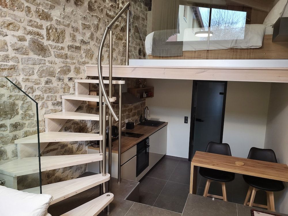 1929 Boutique Residences Loft 2