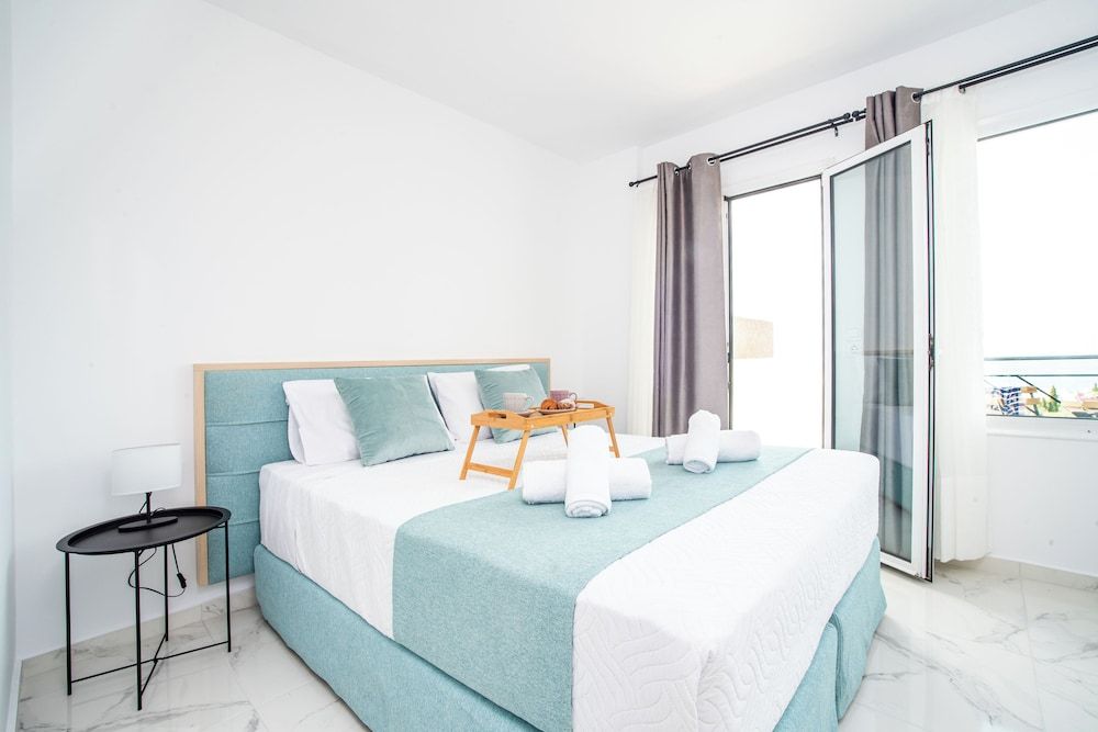 Athinais Suites A1
