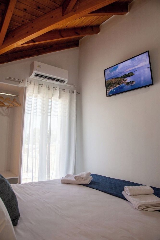 Your Destination Superior Apartment 13