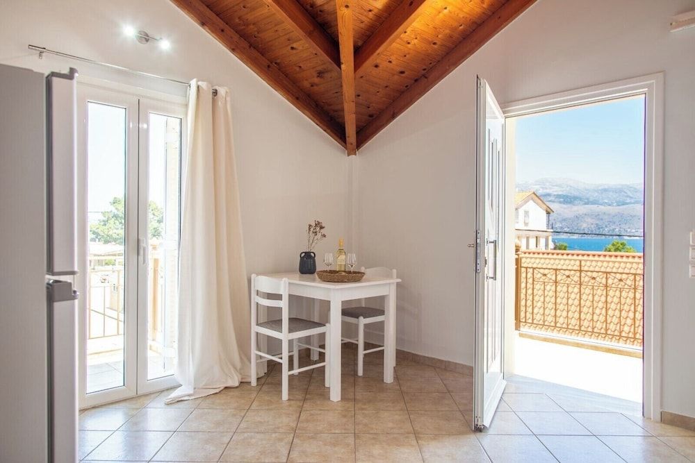 Your Destination Superior Apartment 15