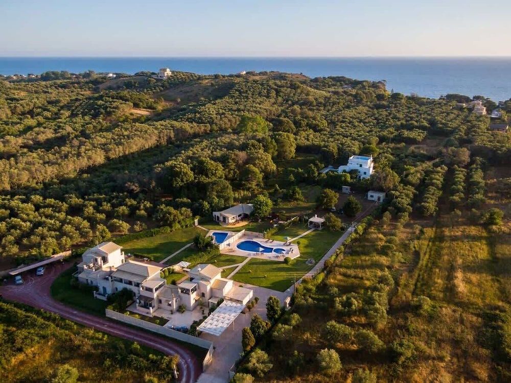 Villa, Smoking