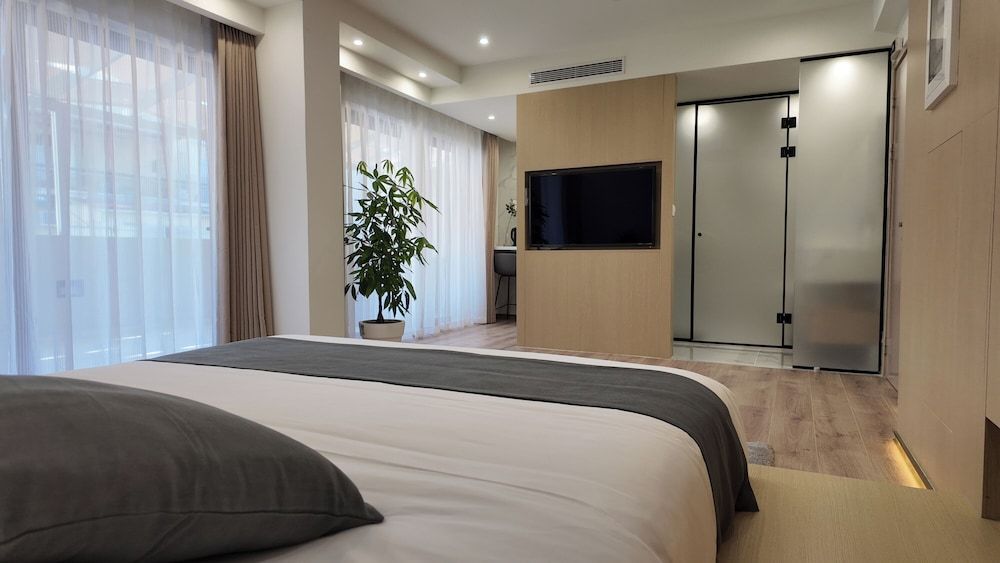 Superior Double Room, 1 Queen Bed, Terrace