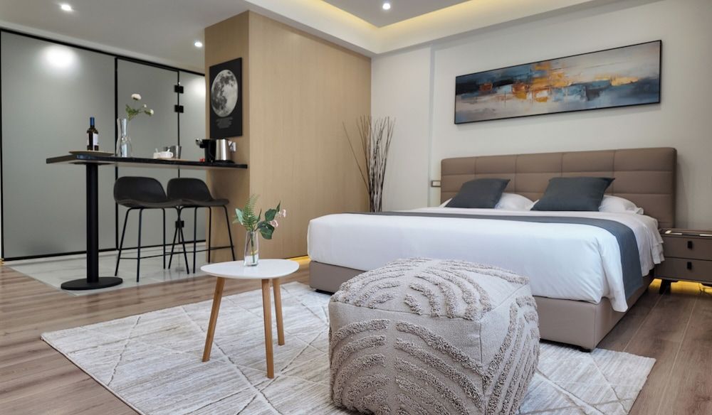 Business Double Room, 1 Queen Bed