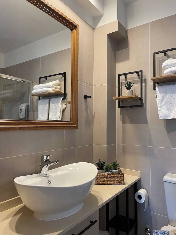 HARBOUR LIGHTS by Smaris Collection Comfort Apartment, Balcony, Sea View 6