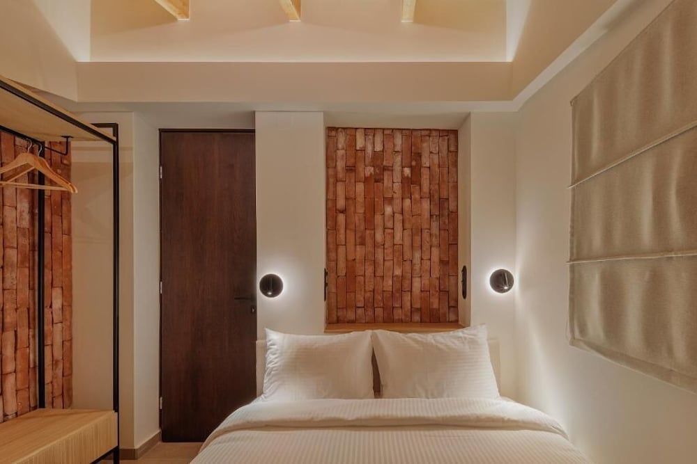 12 Pyles Living History Superior Double Room (12) 2