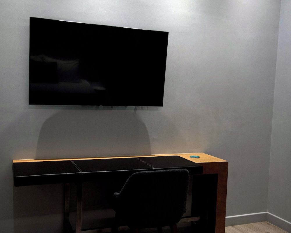 ILION Air Host - Near Athens International Airport Loft, Garden View, Ground Floor 13