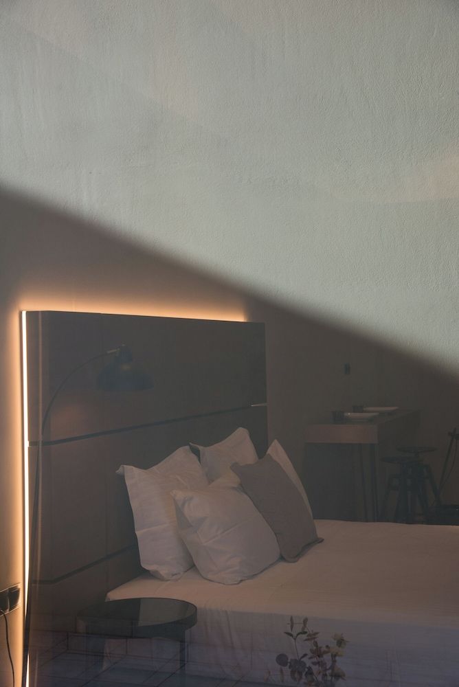 ILION Air Host - Near Athens International Airport Studio Suite, Garden View, Ground Floor 14