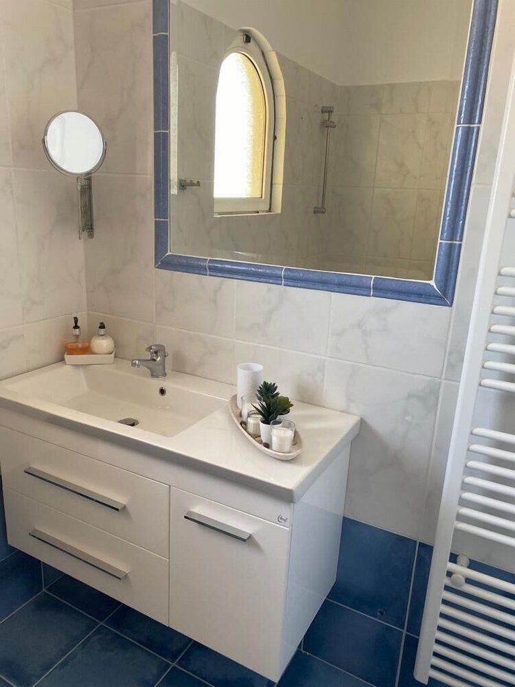 ILION Air Host - Near Athens International Airport Apartment Exclusive 12
