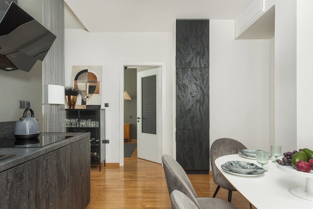 Anvy Stylish Suites Ioannina