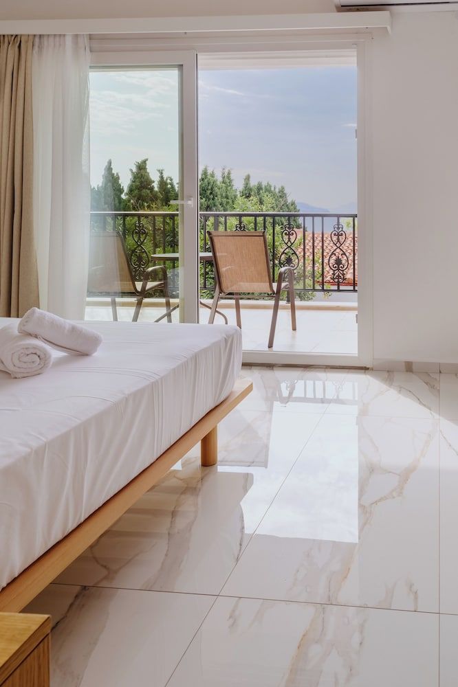 Standard Suite, Balcony, Sea View