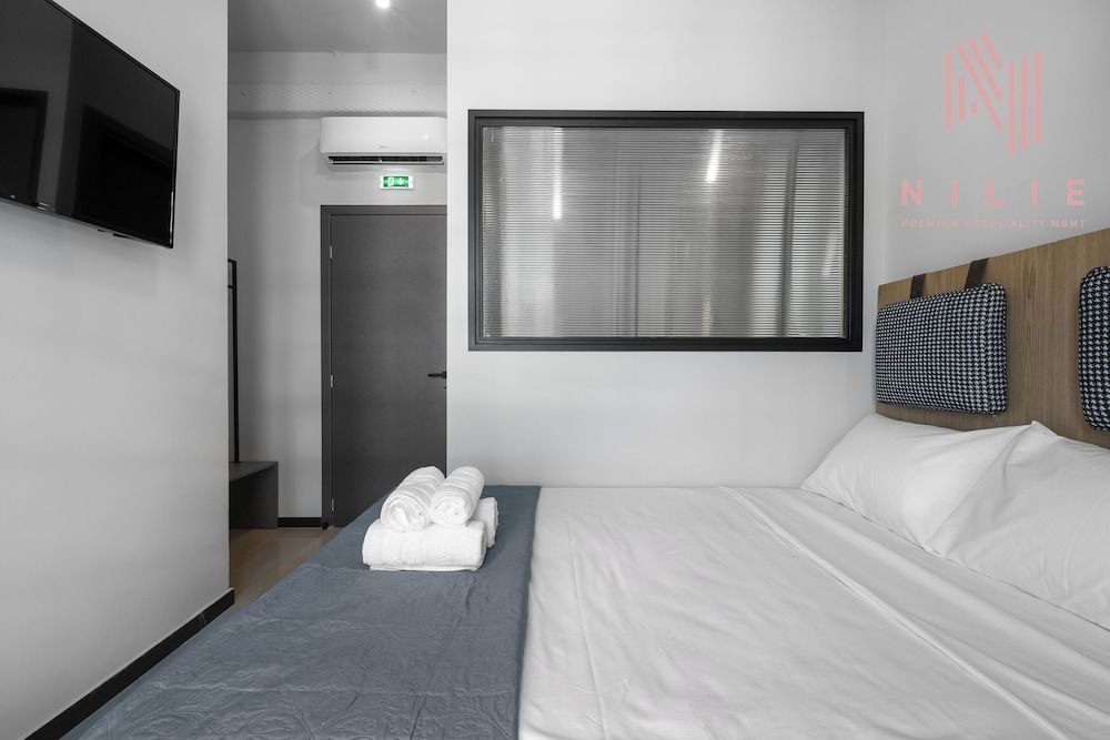 Studio Suite, Balcony