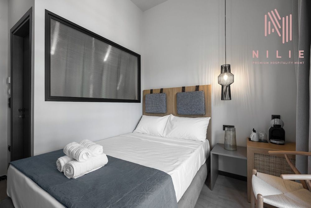 Studio Suite, Balcony