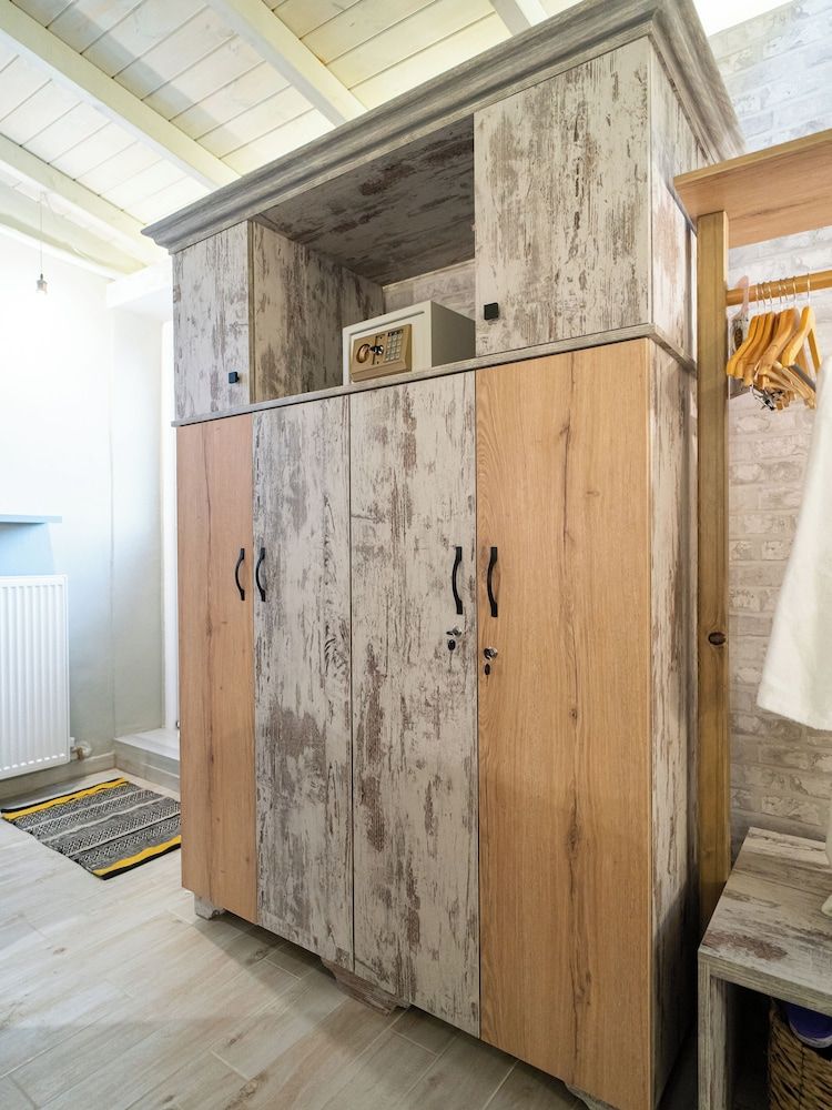 Vayas Residences Legacy Cottage, Garden View 30