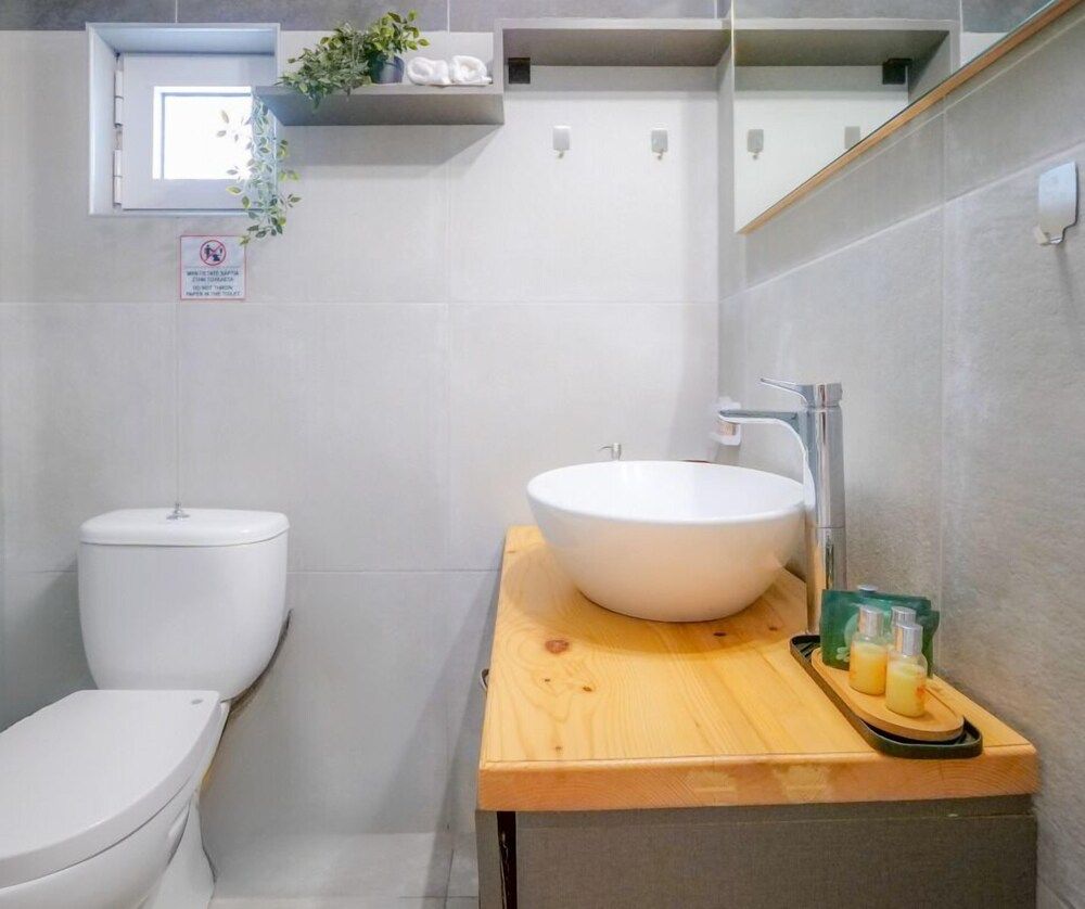 Vayas Residences Legacy House, 2 Bedrooms, Garden View 18