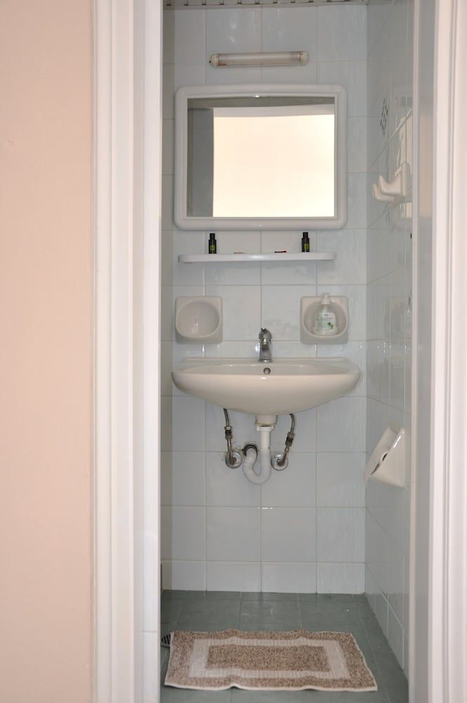 Helen Suites Classic Apartment, Balcony, City View 8