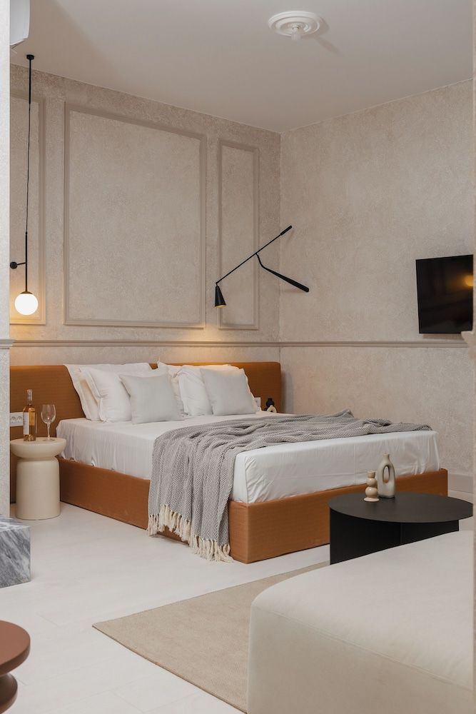 Luxury Studio