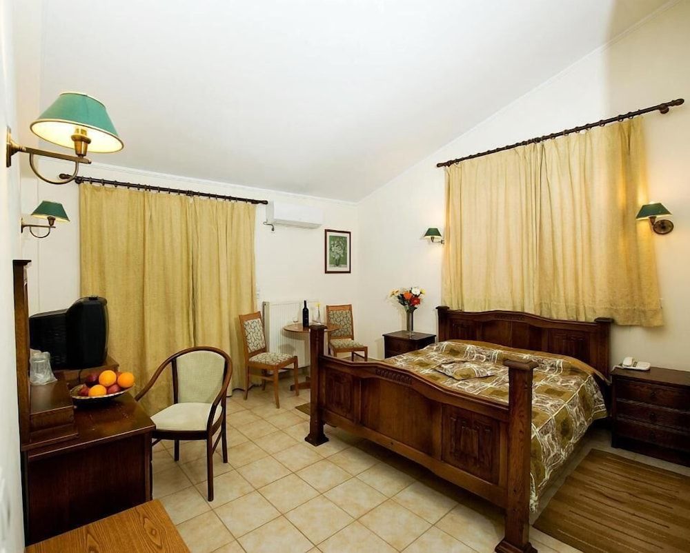 Classic Double Room