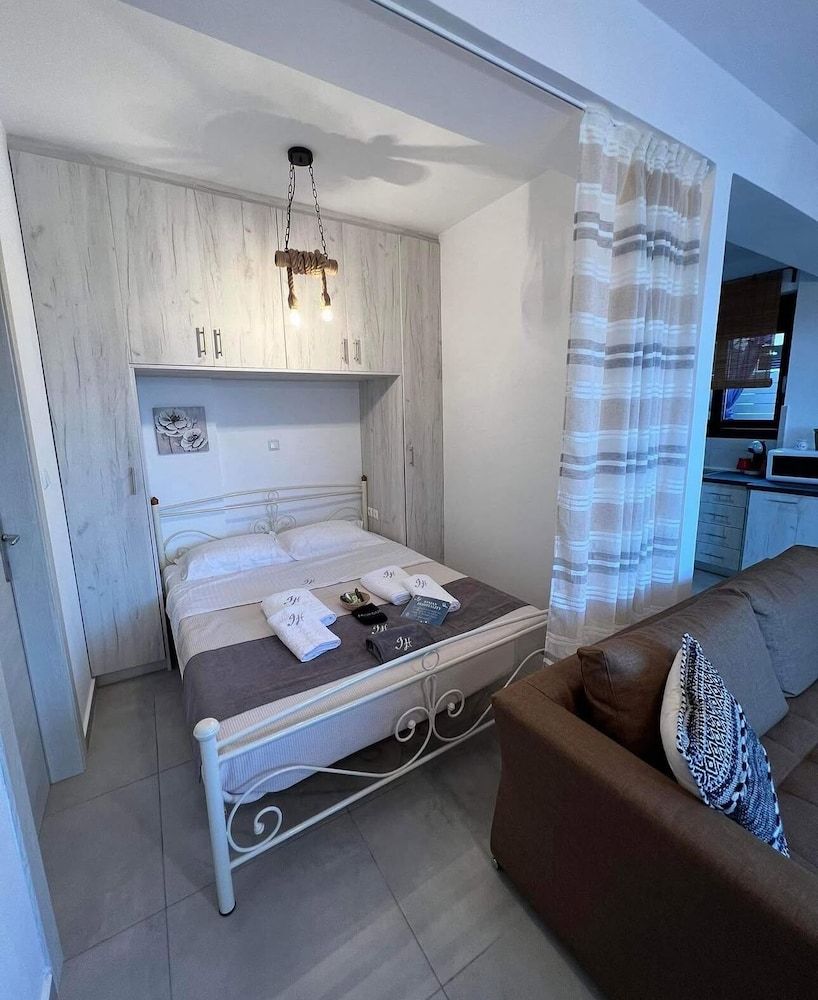 Basic Apartment, Sea View