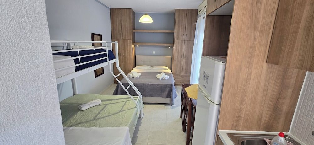 Deluxe Studio 205, Sea View