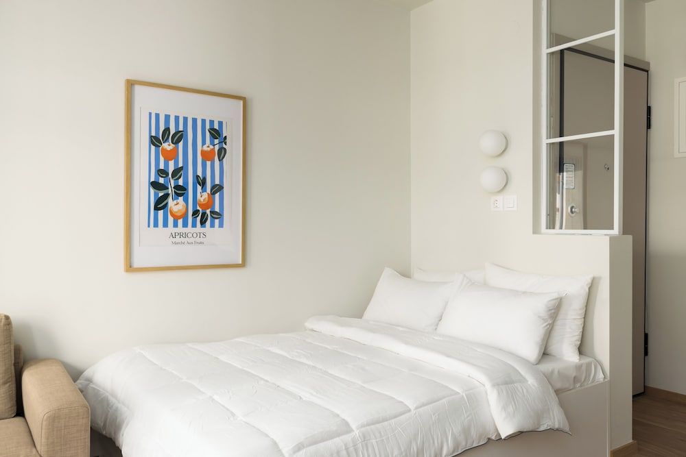 Celine Volos by halu! Studio 3