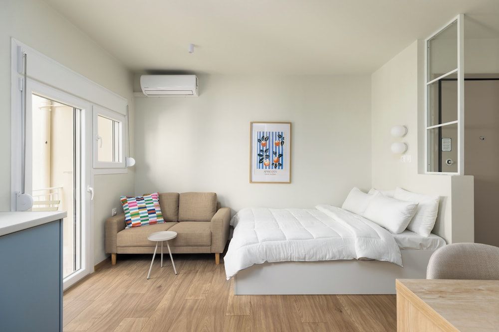 Celine Volos by halu! Studio 2