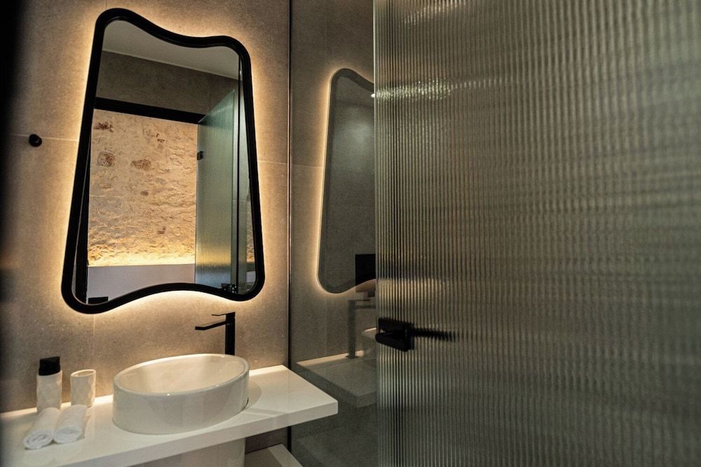 Madonna del Mare City Hotel Deluxe Room 12