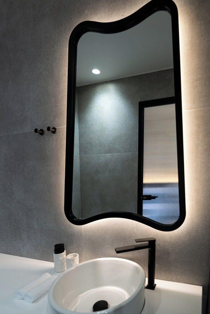 Madonna del Mare City Hotel Deluxe Room 8