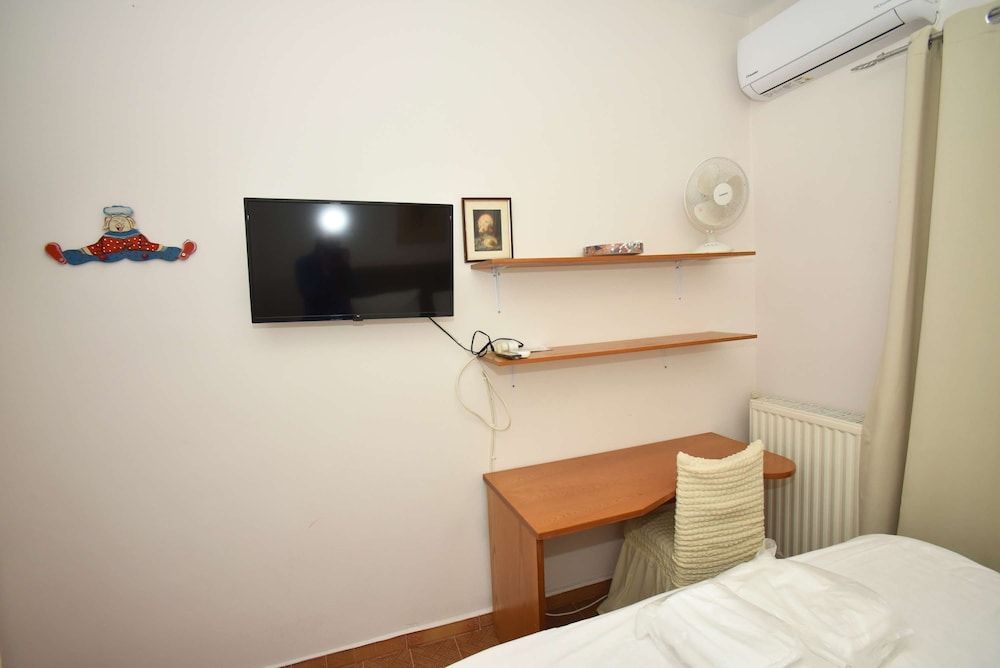 Cosmo Room 2 Seaside Retreat Monemvasia Castle Apartment 7