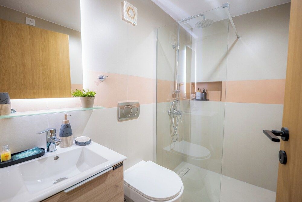 Vayas Residences Agora Loft, 1 Bedroom 16