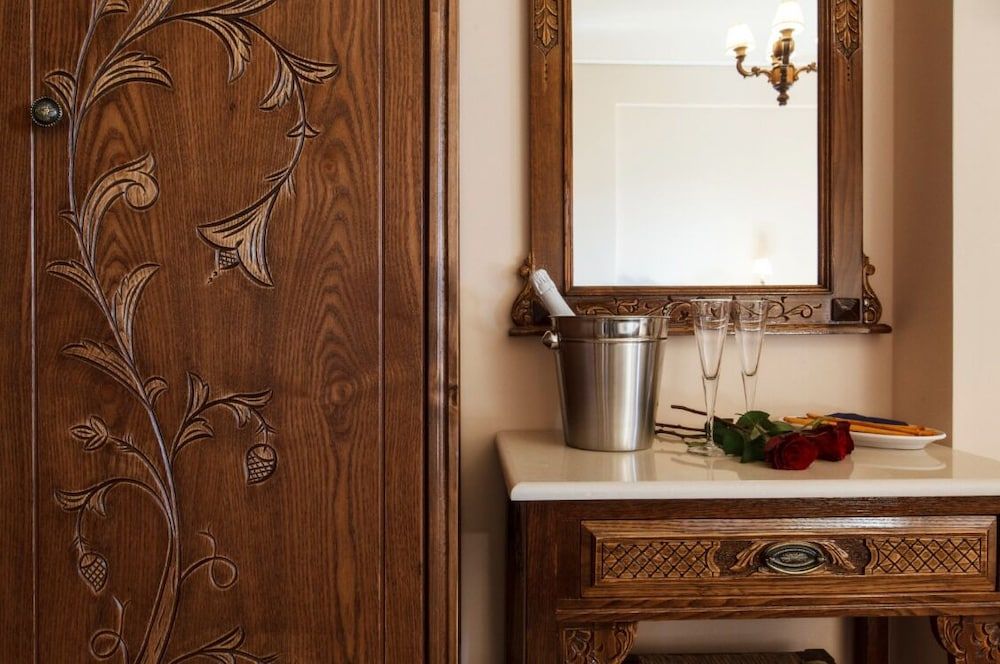 GRECO Double Room, Courtyard View 2