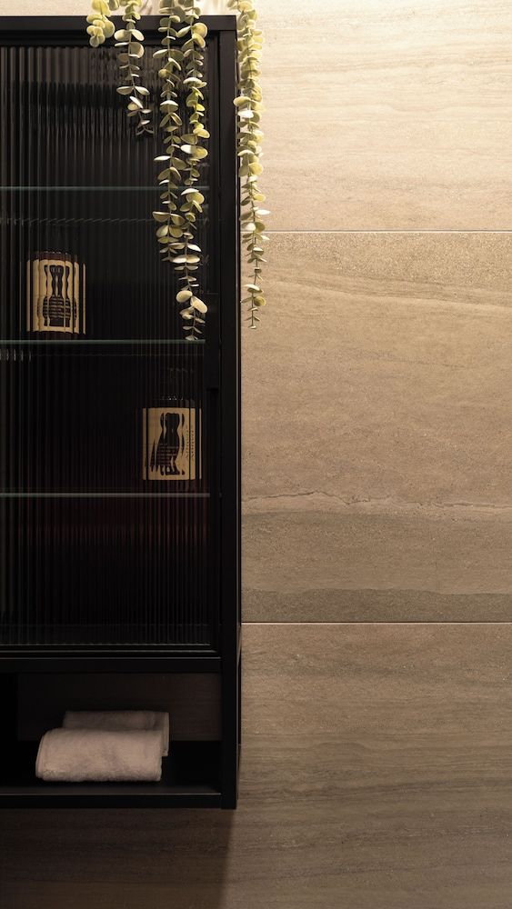 Garment District Suites Senior Suite, City View 15