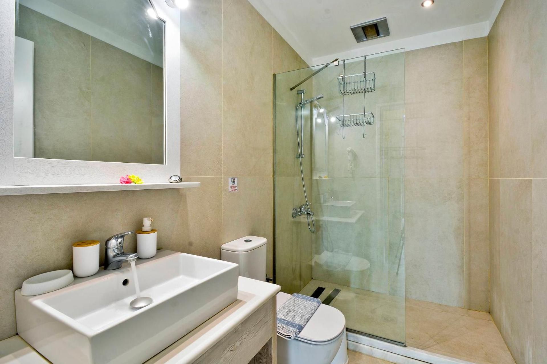 Apartment No4 - Ground Floor with Marina and Pool view