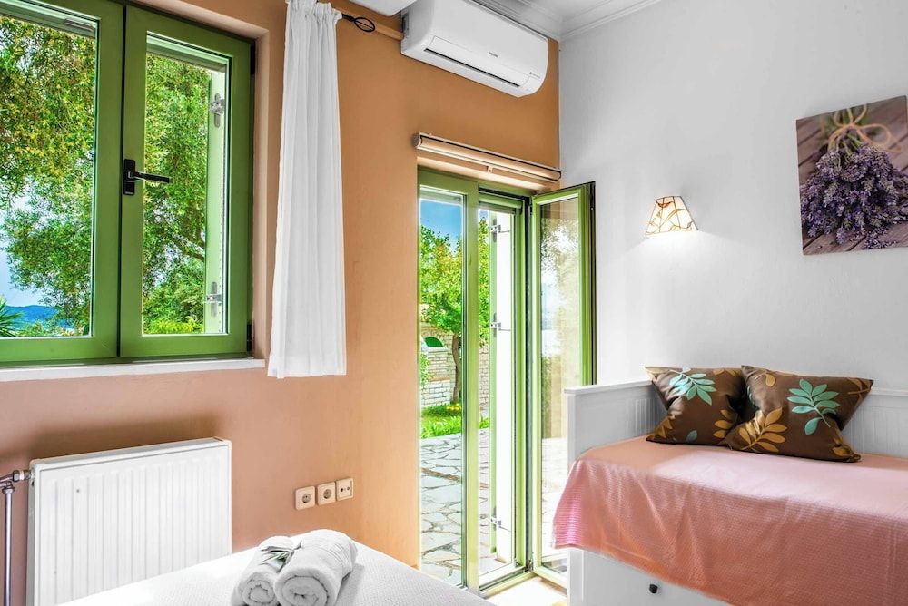 Villa (5 Bedrooms)