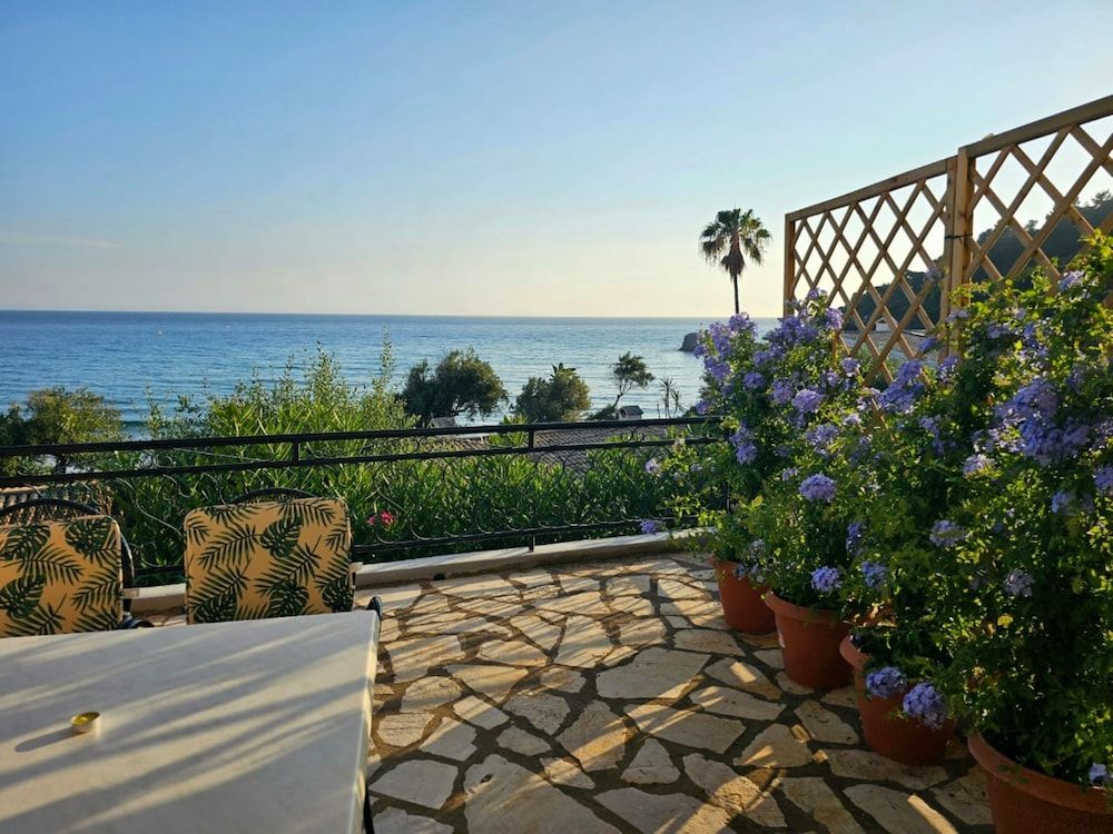 Corfu Glyfada Menigos Resort 45 Apartment, 1 Bedroom, Smoking, Garden View 18