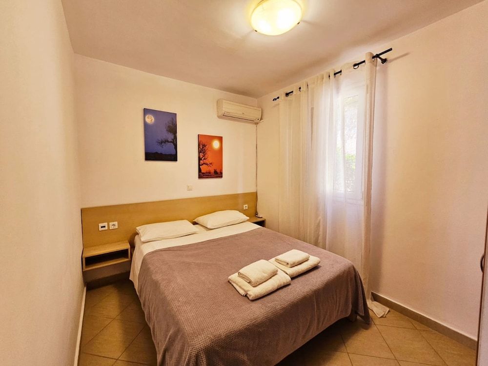 Apartment, 1 Bedroom, Garden View