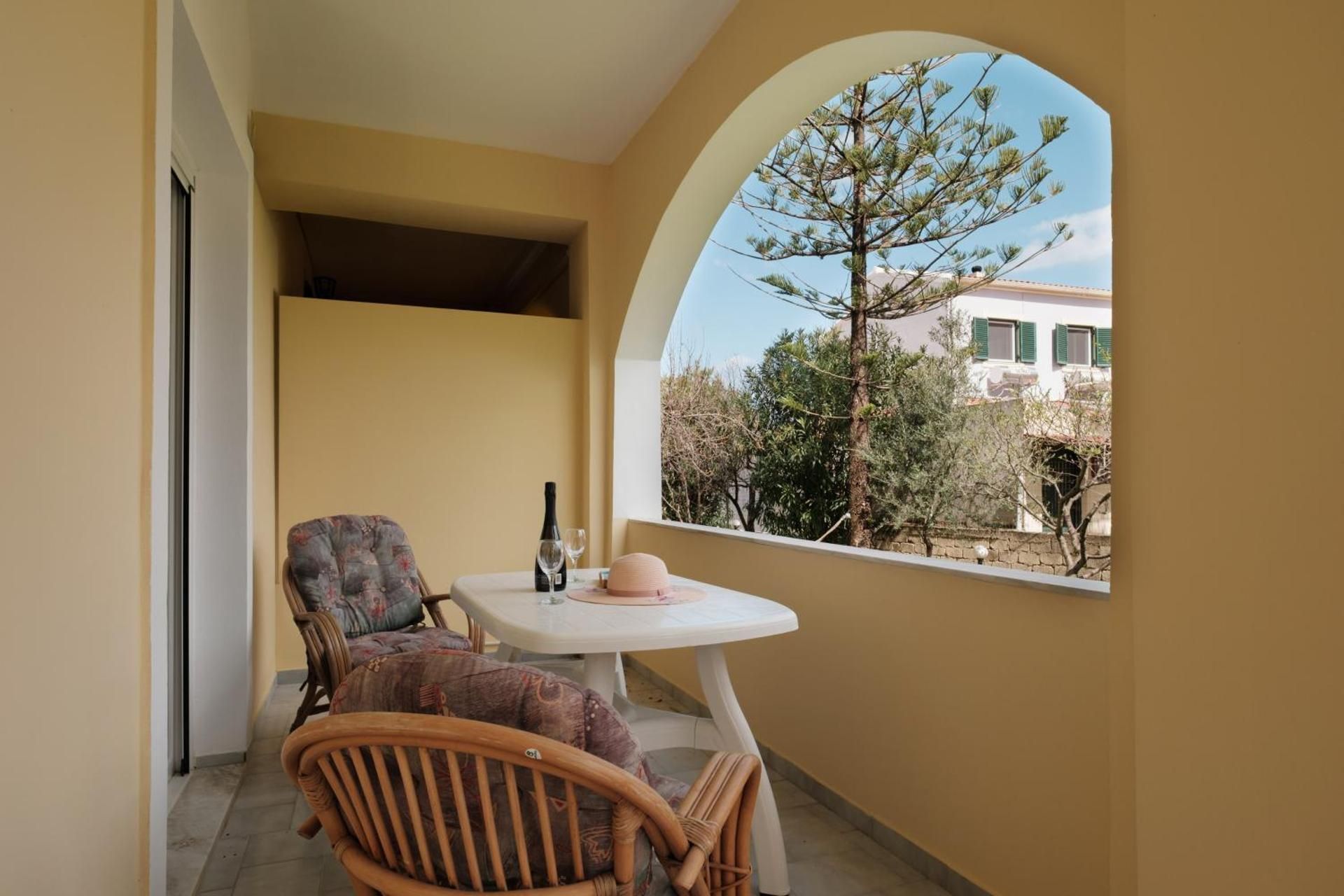 Two-Bedroom Deluxe Apartment