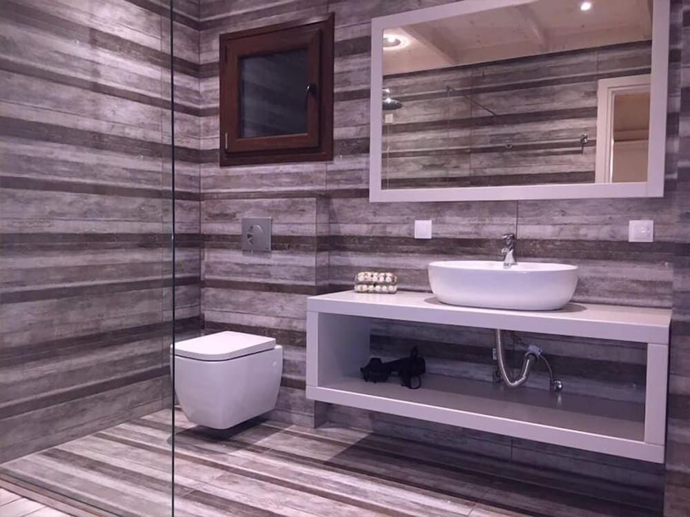 Deluxe Double Suite