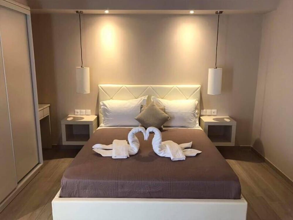 Deluxe Double Suite