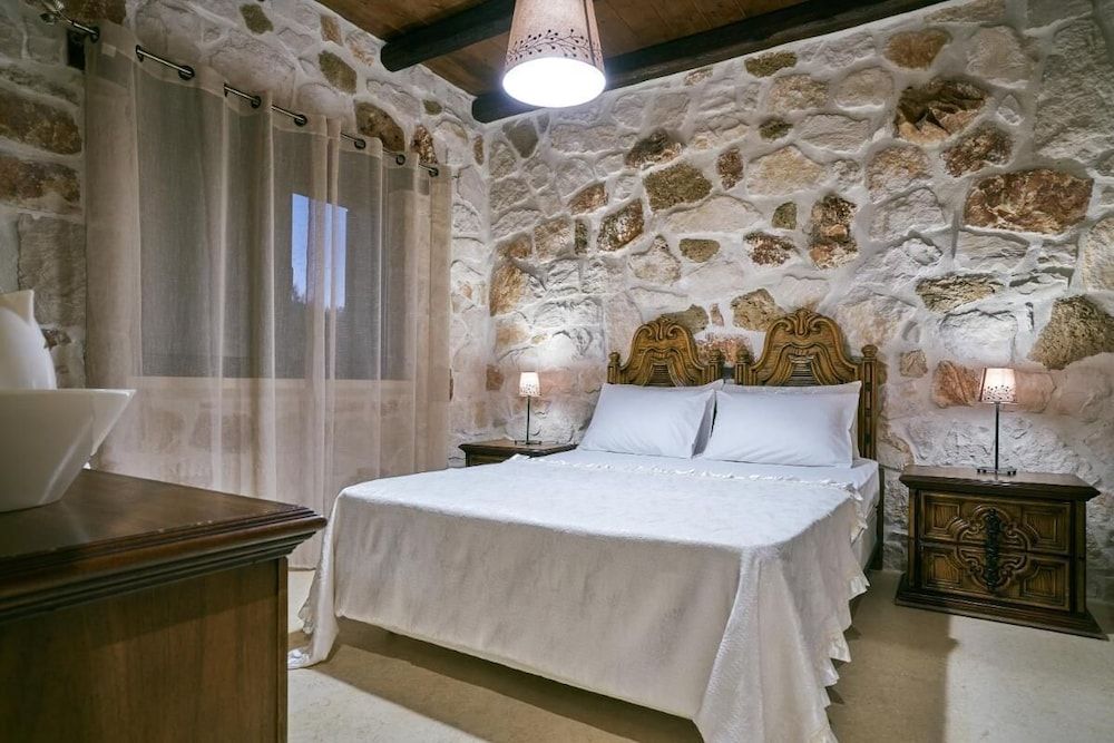 Villa, 5 Bedrooms, Smoking, Private Pool