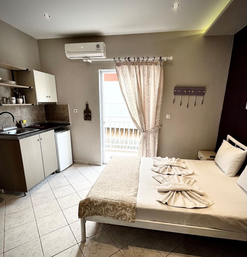 Room, 1 Bedroom, Smoking, Balcony