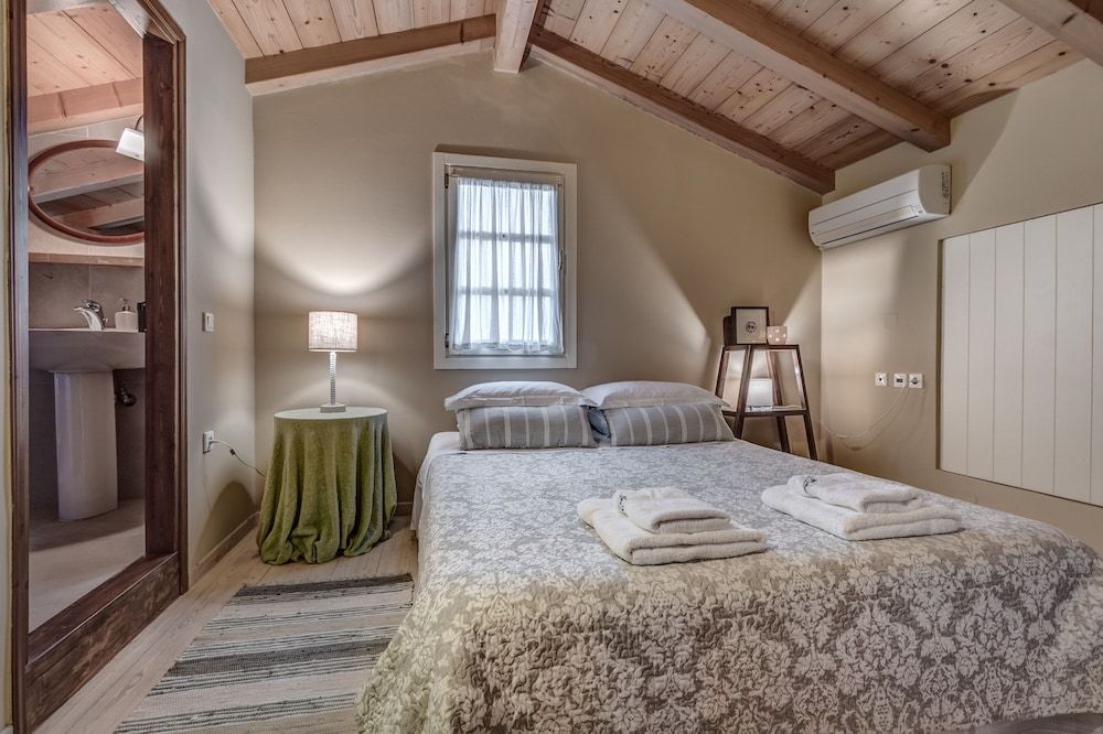 Traditional Apartment