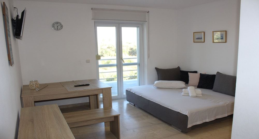 Exclusive Suite, 1 Queen Bed with Sofa bed, Patio, Ocean View