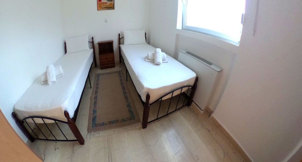 Comfort Suite, Multiple Beds, Balcony, Hill View