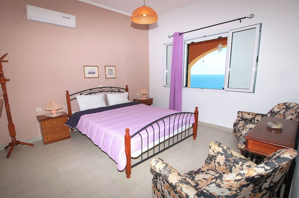 Apartment, 2 Bedrooms, Smoking, Balcony
