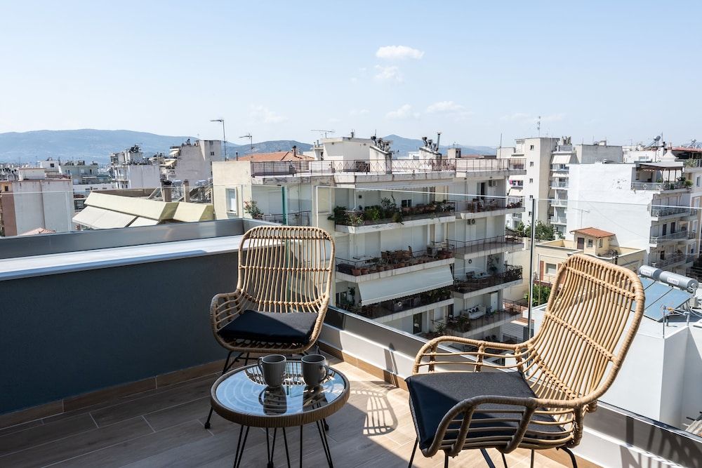 Empress Luxury Residences Deluxe Suite 7